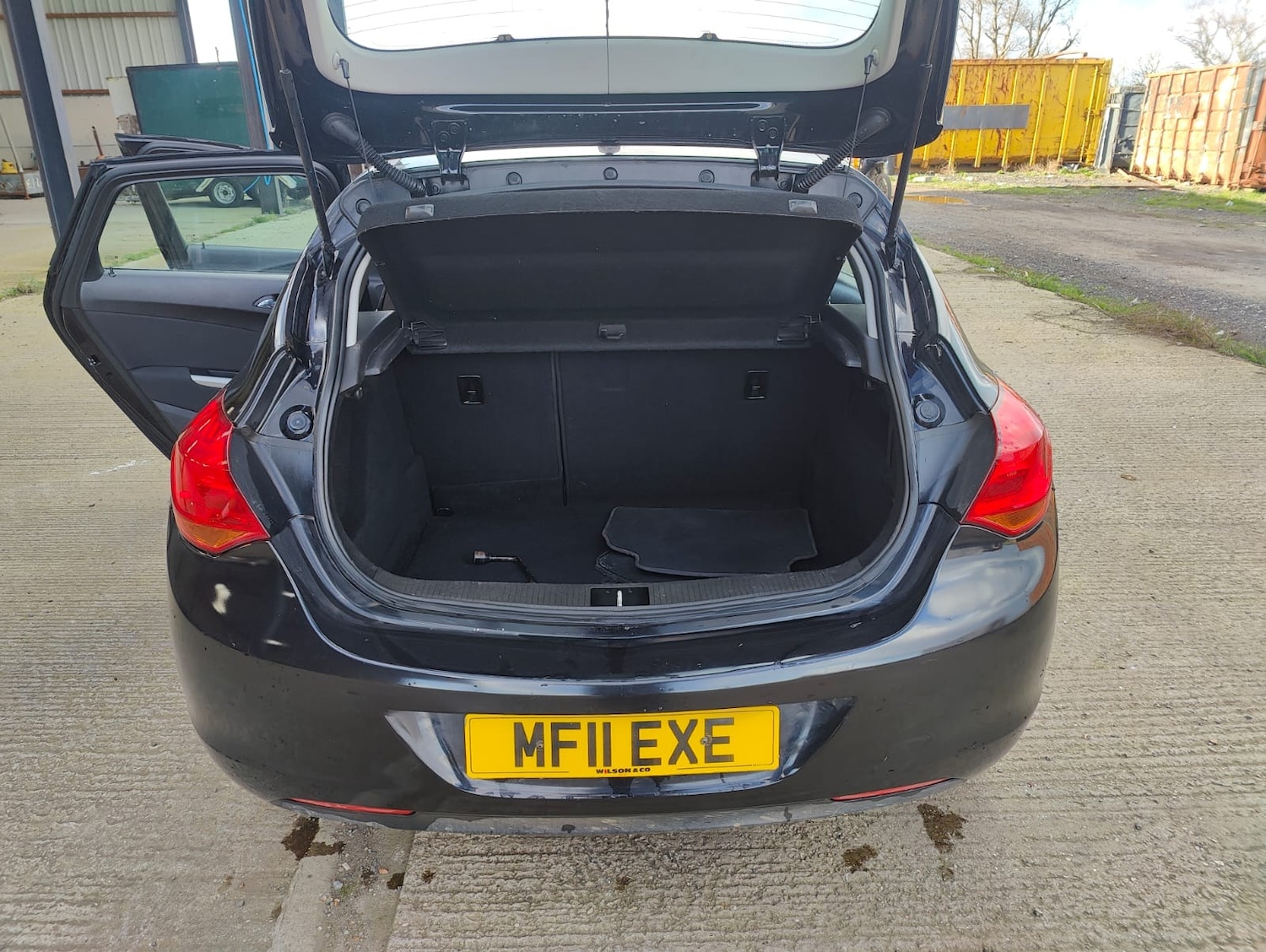 Used Vauxhall Astra 2011 for sale - 77890461: Photo 24