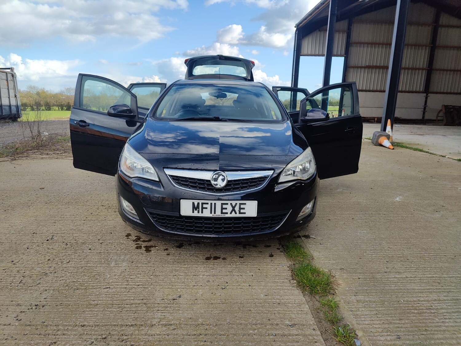 Used Vauxhall Astra 2011 for sale - 77890461: Photo 35