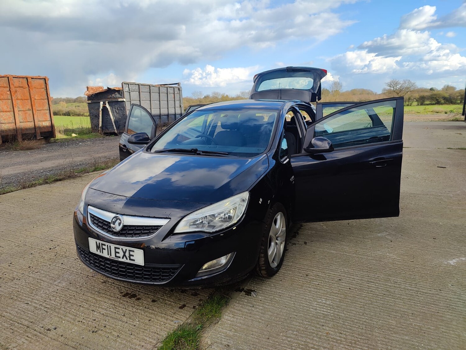 Used Vauxhall Astra 2011 for sale - 77890461: Photo 41