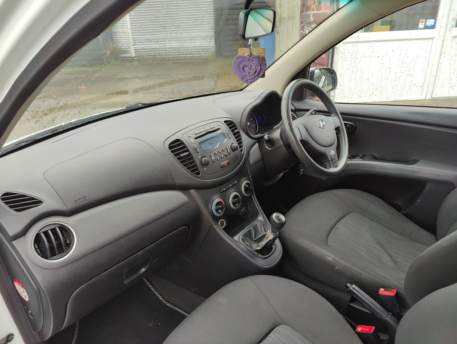Used Hyundai i10 2012 for sale - 76625679: Photo 17