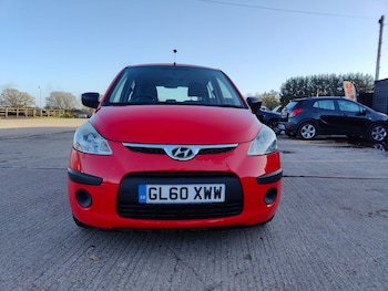 Used Hyundai i10 2011 for sale - 76600157: Photo