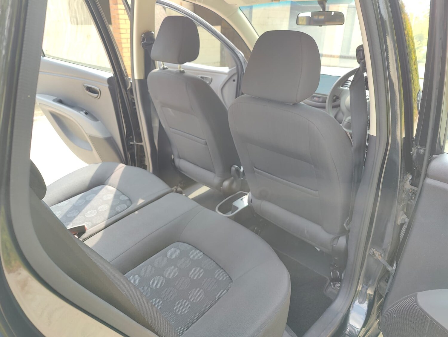 Vehicle 29
