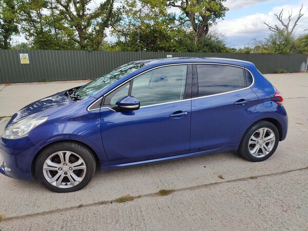 Used Peugeot 208 2015 for sale - 75334150: Photo 12