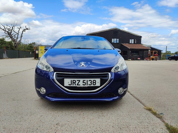 Used Peugeot 208 2015 for sale - 75334150: Photo 3