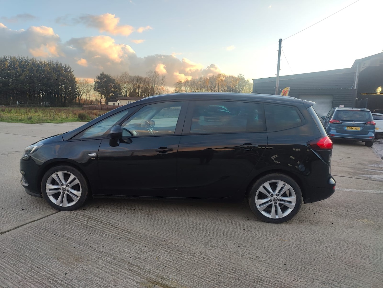 Used Vauxhall Zafira 2016 for sale - 77707342: Photo 11
