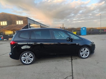 Used Vauxhall Zafira 2016 for sale - 77707342: Photo