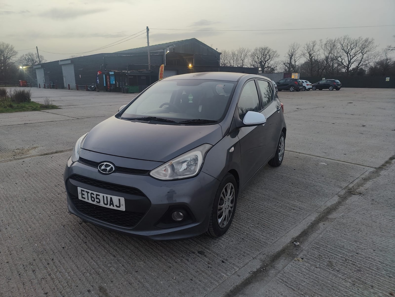 Used Hyundai i10 2016 for sale - 77765870: Photo 19