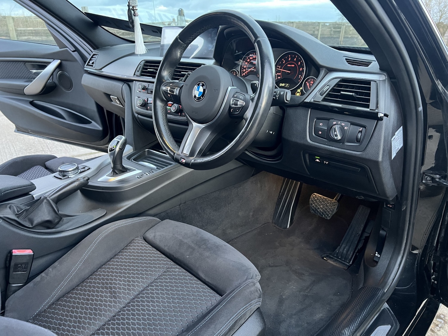 Used BMW 4 Series 2015 for sale - 77100561: Photo 21