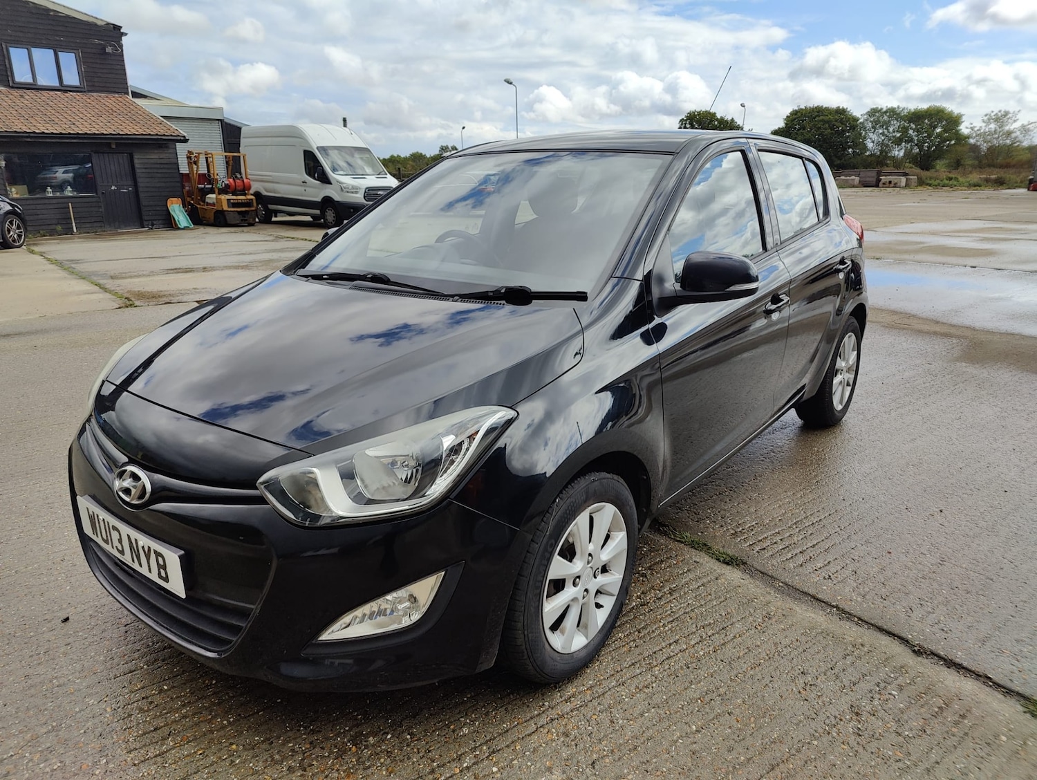 Used Hyundai i20 2013 for sale - 76765066: Photo 10