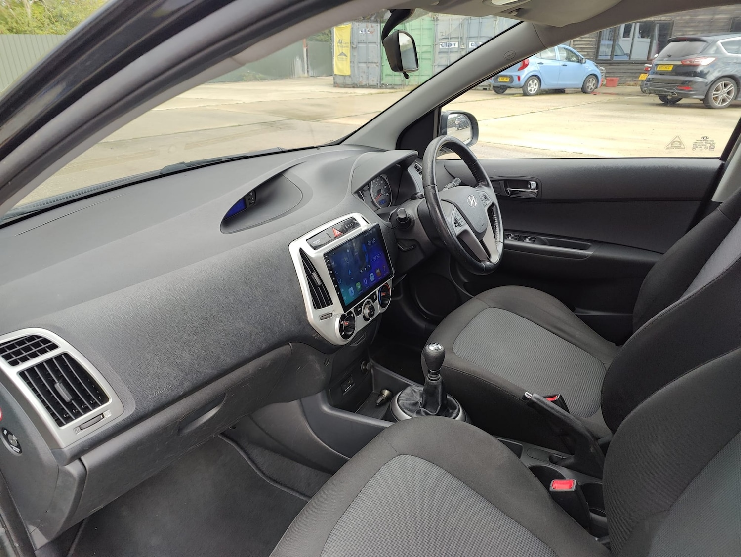 Used Hyundai i20 2013 for sale - 76765066: Photo 14