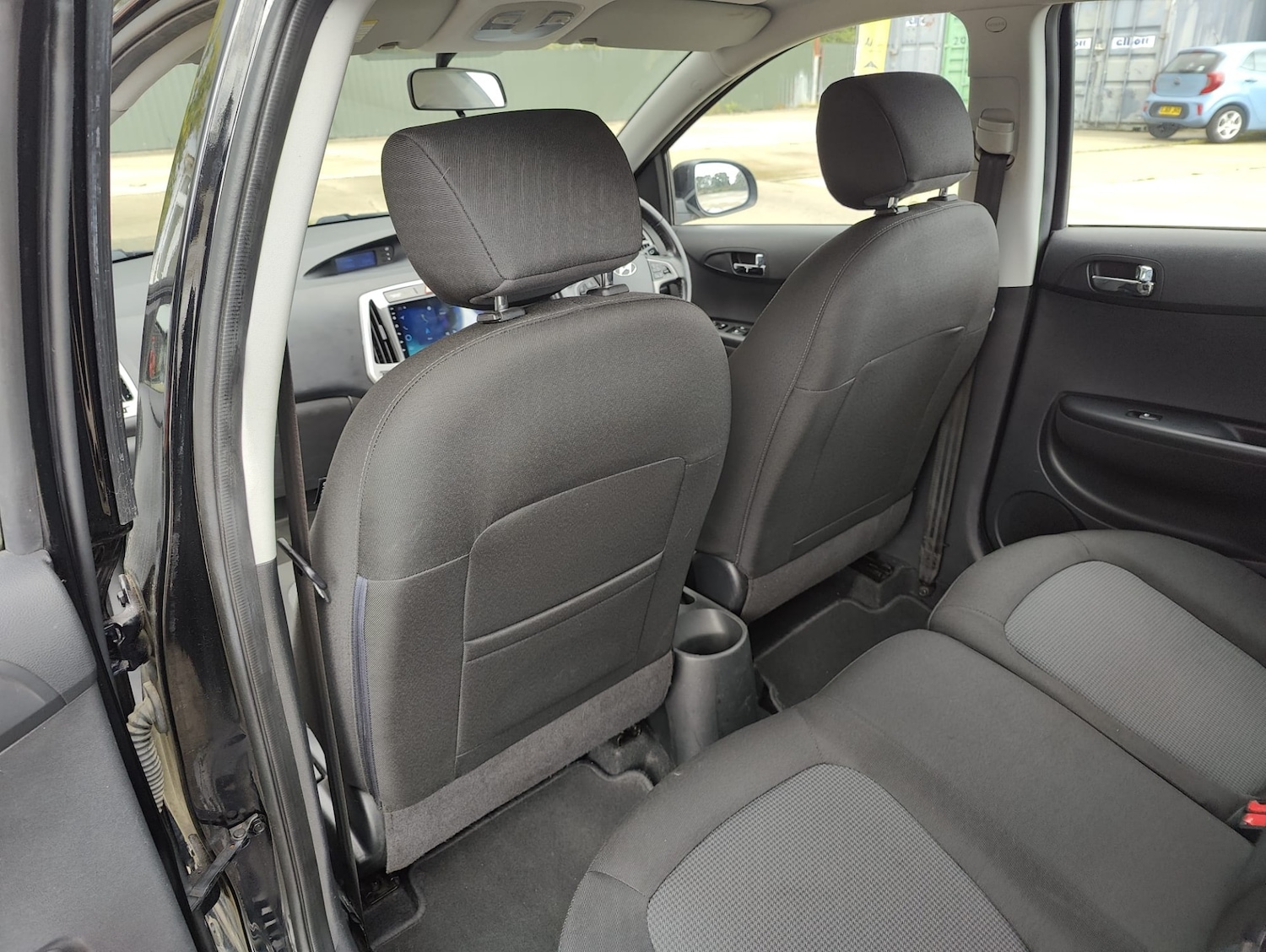 Used Hyundai i20 2013 for sale - 76765066: Photo 18