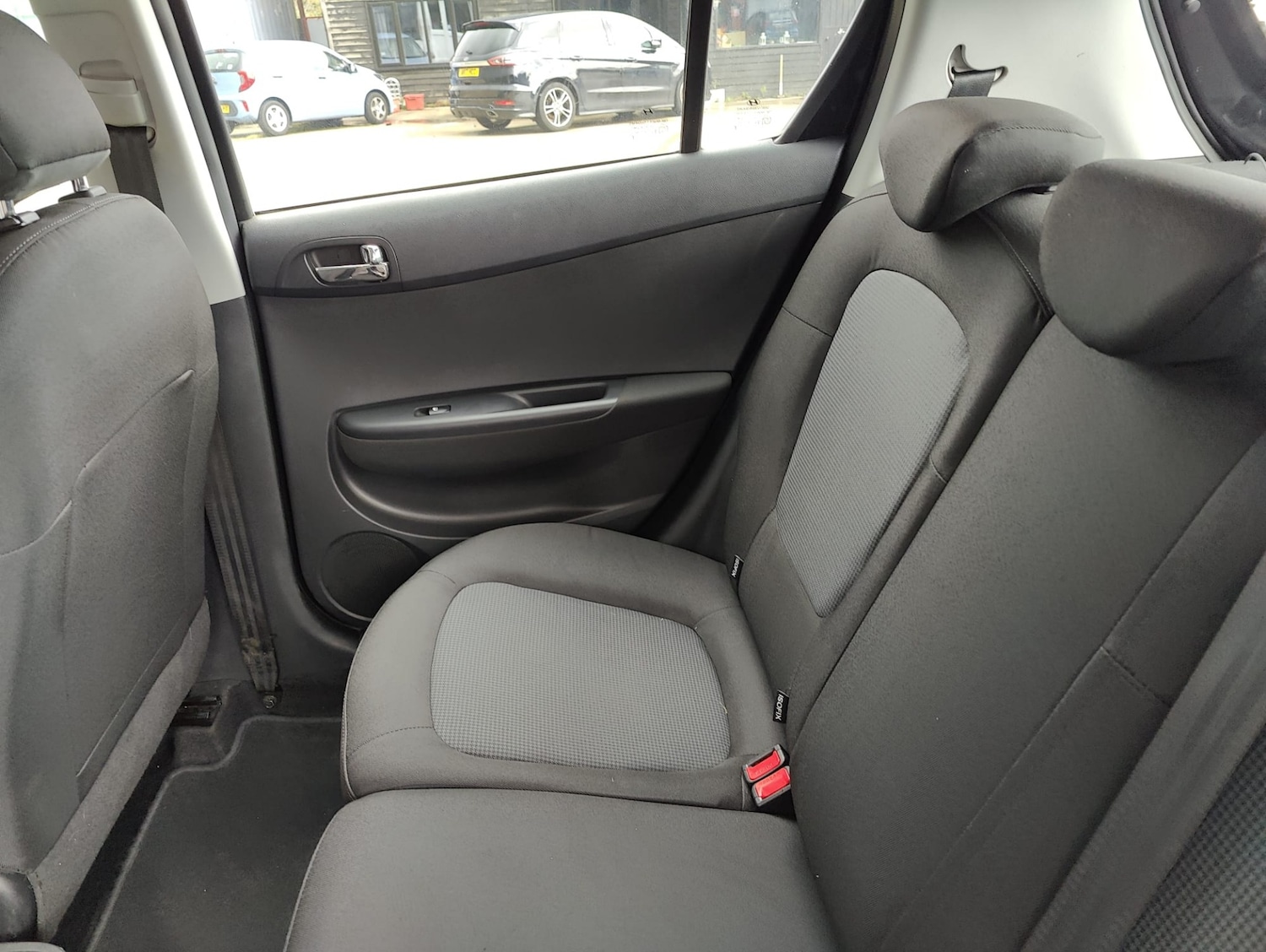 Used Hyundai i20 2013 for sale - 76765066: Photo 21