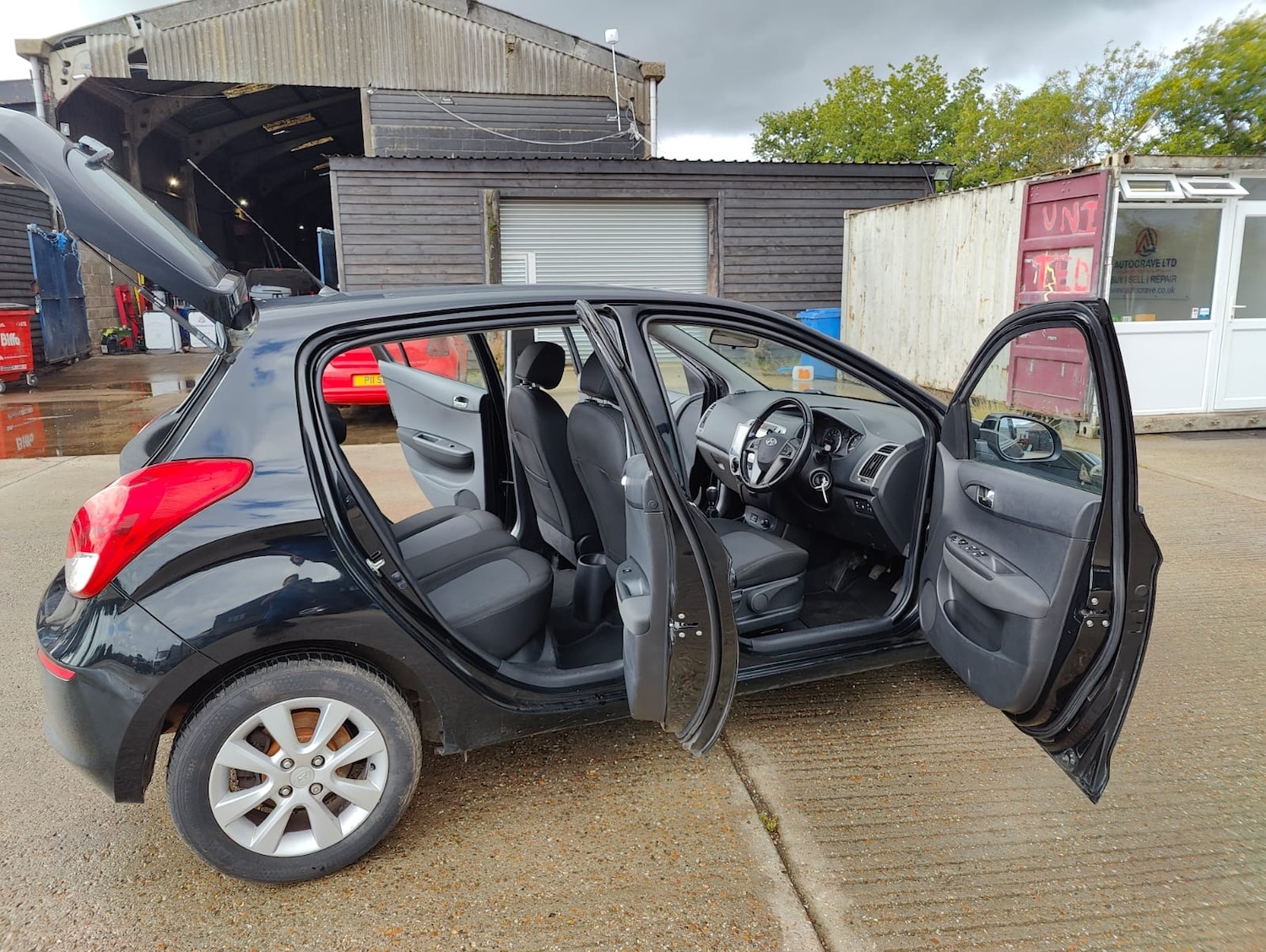 Used Hyundai i20 2013 for sale - 76765066: Photo 37