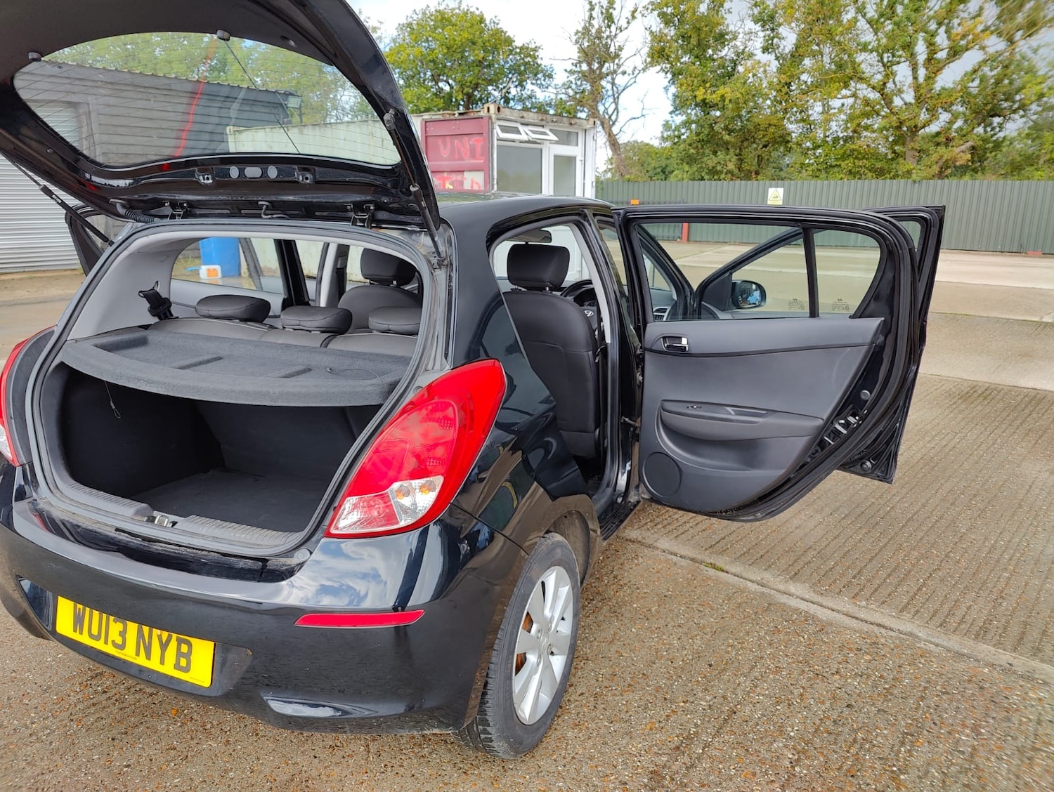 Used Hyundai i20 2013 for sale - 76765066: Photo 39