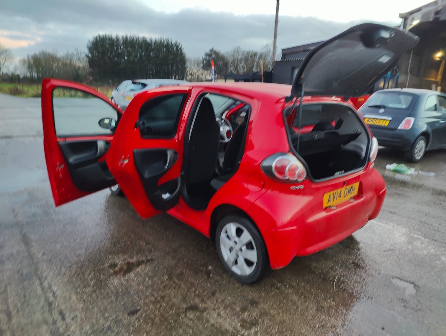 Used Toyota AYGO 2014 for sale - 77170727: Photo 14