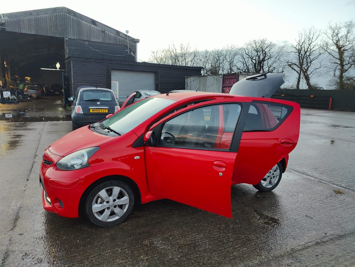 Used Toyota AYGO 2014 for sale - 77170727: Photo 16