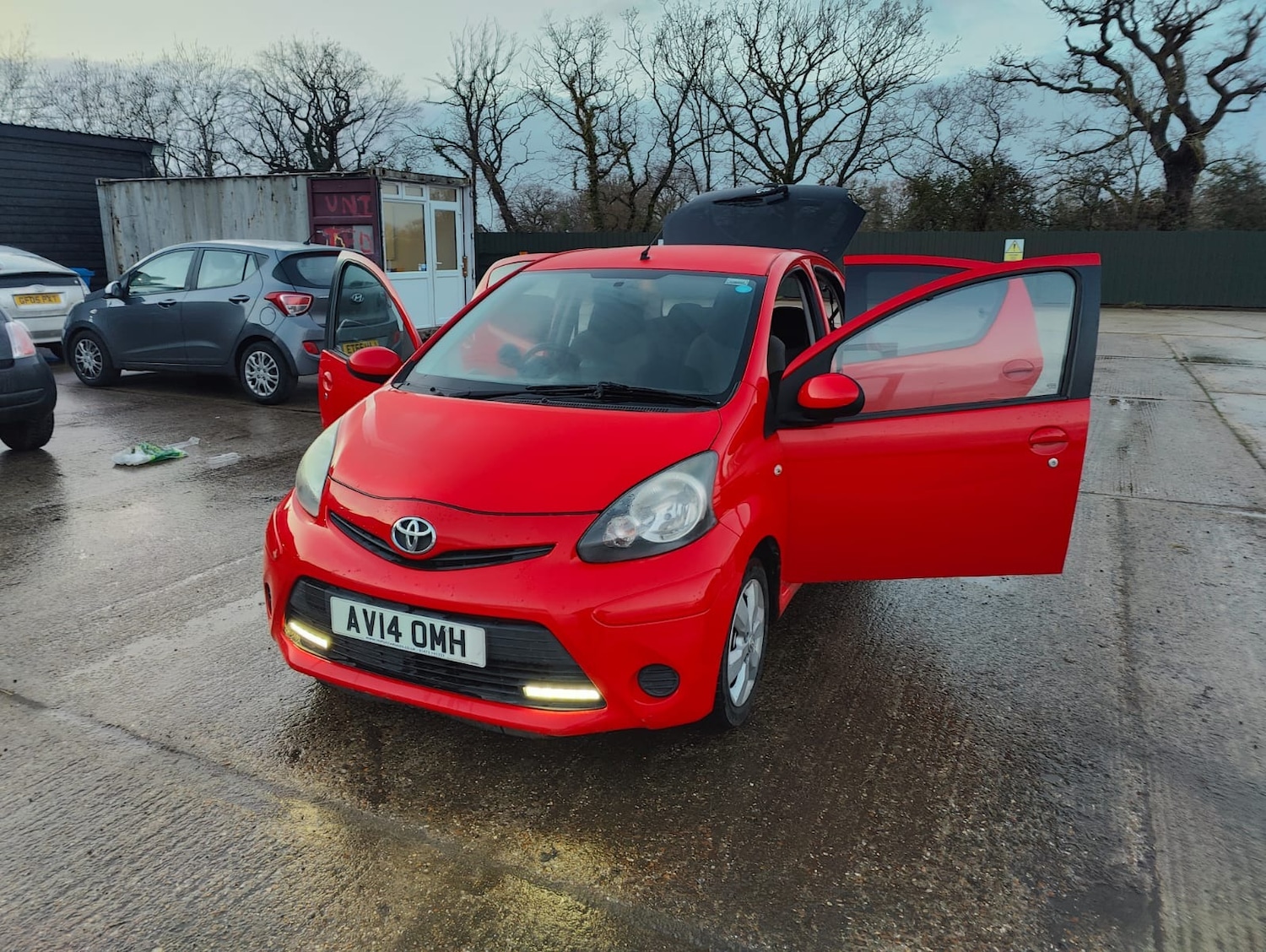 Used Toyota AYGO 2014 for sale - 77170727: Photo 19