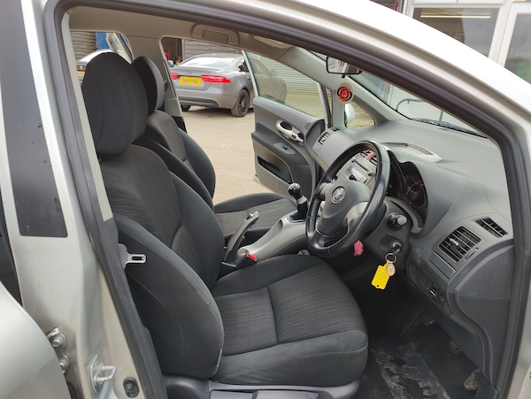 Used Toyota Auris 2007 for sale - 75629401: Photo 32
