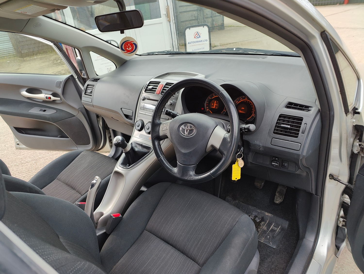 Vehicle 33