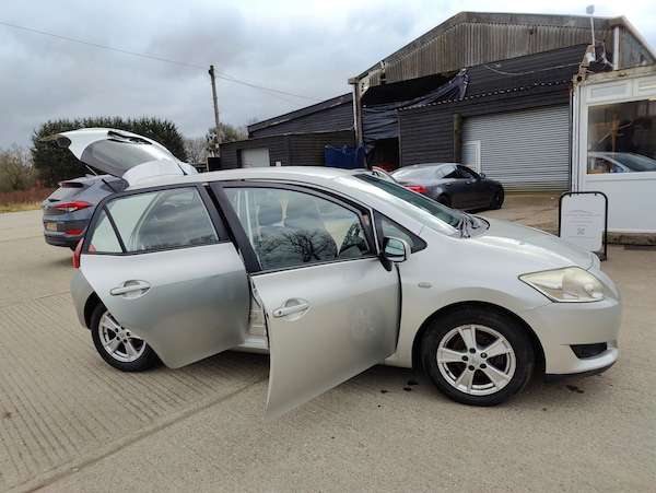Used Toyota Auris 2007 for sale - 75629401: Photo 40