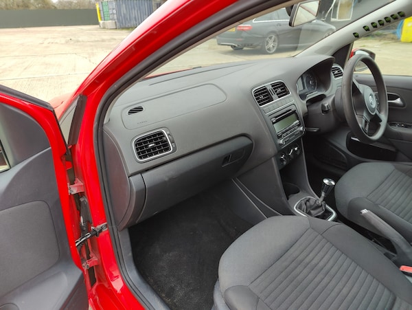 Used Volkswagen Polo 2013 for sale - 76142643: Photo 15