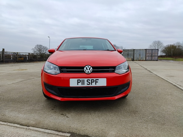 Used Volkswagen Polo 2013 for sale - 76142643: Photo 2