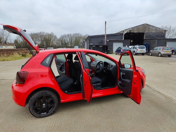Used Volkswagen Polo 2013 for sale - 76142643: Photo 36