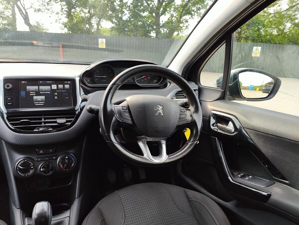 Used Peugeot 208 2016 for sale - 75313867: Photo 27
