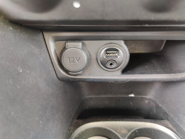 Used Peugeot 208 2016 for sale - 75313867: Photo 40