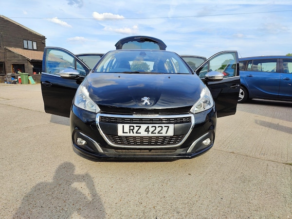 Used Peugeot 208 2016 for sale - 75313867: Photo 6