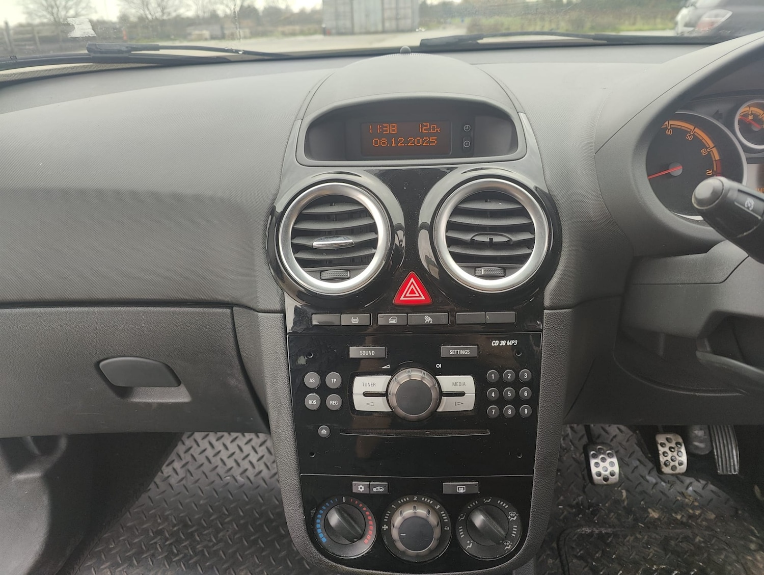 Used Vauxhall Corsa 2014 for sale - 76859277: Photo 30