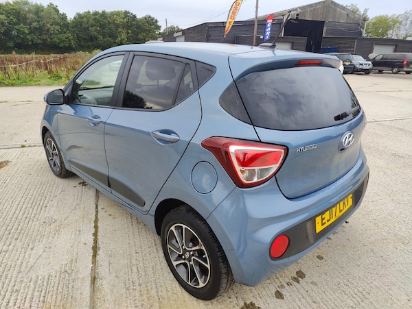 Used Hyundai i10 2017 for sale - 75539817: Photo 10