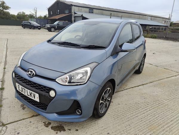 Used Hyundai i10 2017 for sale - 75539817: Photo 14