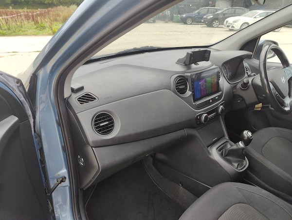 Used Hyundai i10 2017 for sale - 75539817: Photo 16