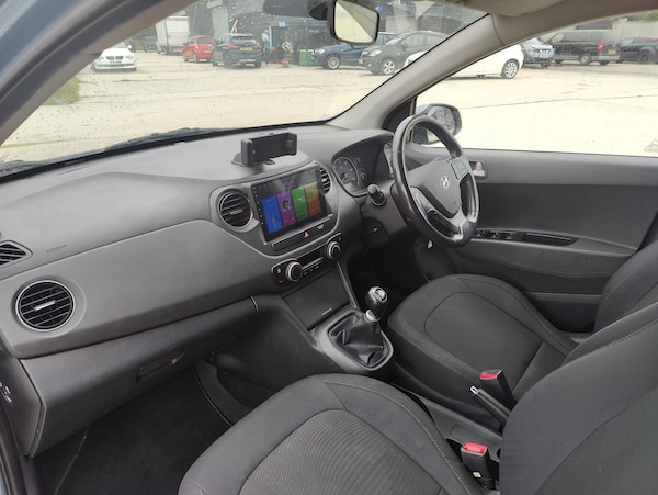 Used Hyundai i10 2017 for sale - 75539817: Photo 19