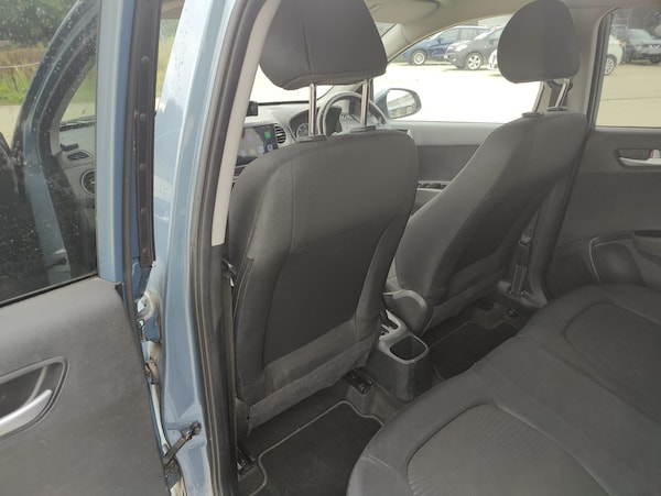 Used Hyundai i10 2017 for sale - 75539817: Photo 22