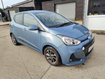 Used Hyundai i10 2017 for sale - 75539817: Photo