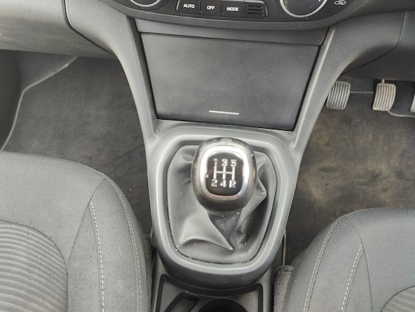 Used Hyundai i10 2017 for sale - 75539817: Photo 34