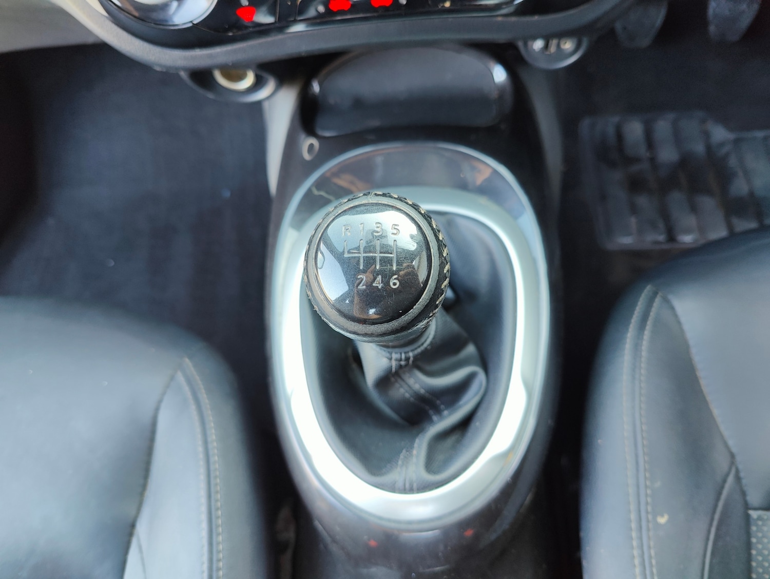 Used Nissan Juke 2015 for sale - 77258093: Photo 36