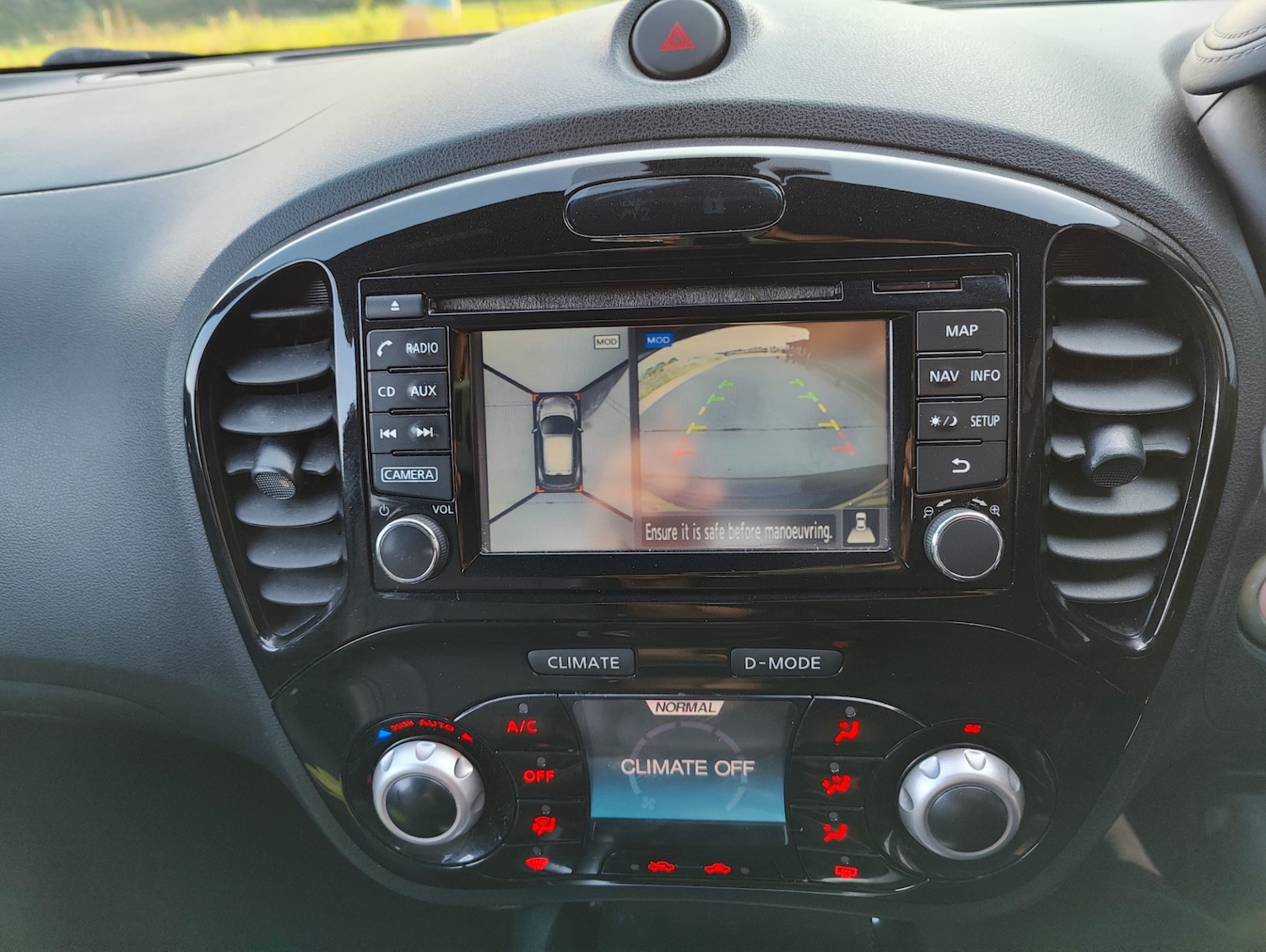 Used Nissan Juke 2015 for sale - 77258093: Photo 4