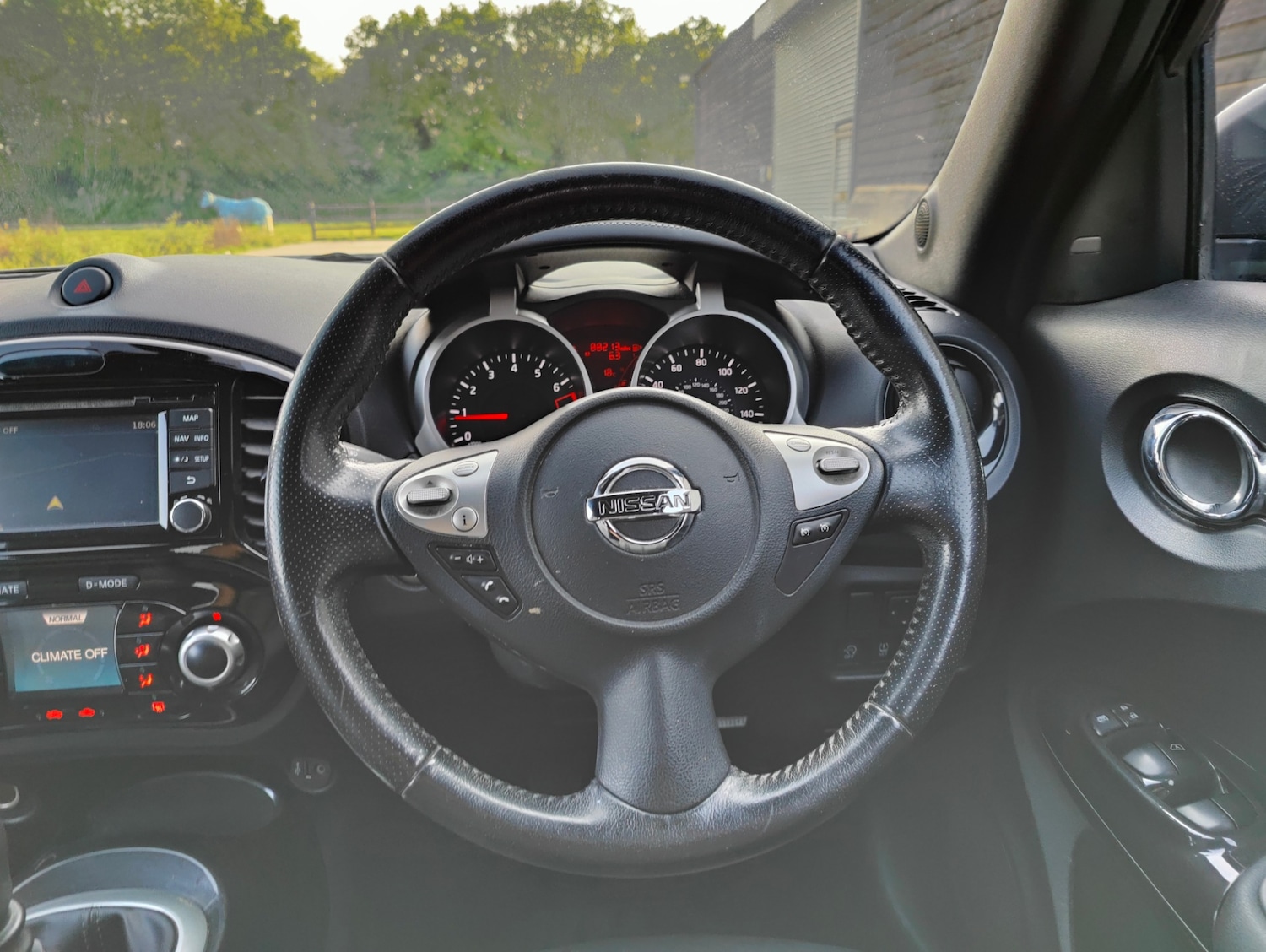 Used Nissan Juke 2015 for sale - 77258093: Photo 51