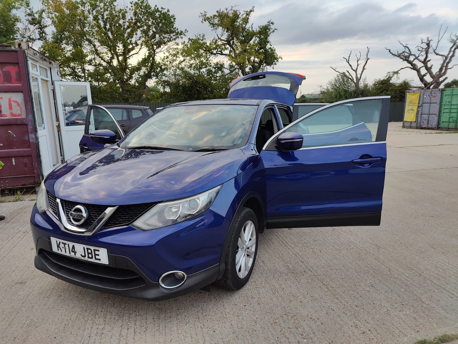 Used Nissan Qashqai 2014 for sale - 77085608: Photo 22