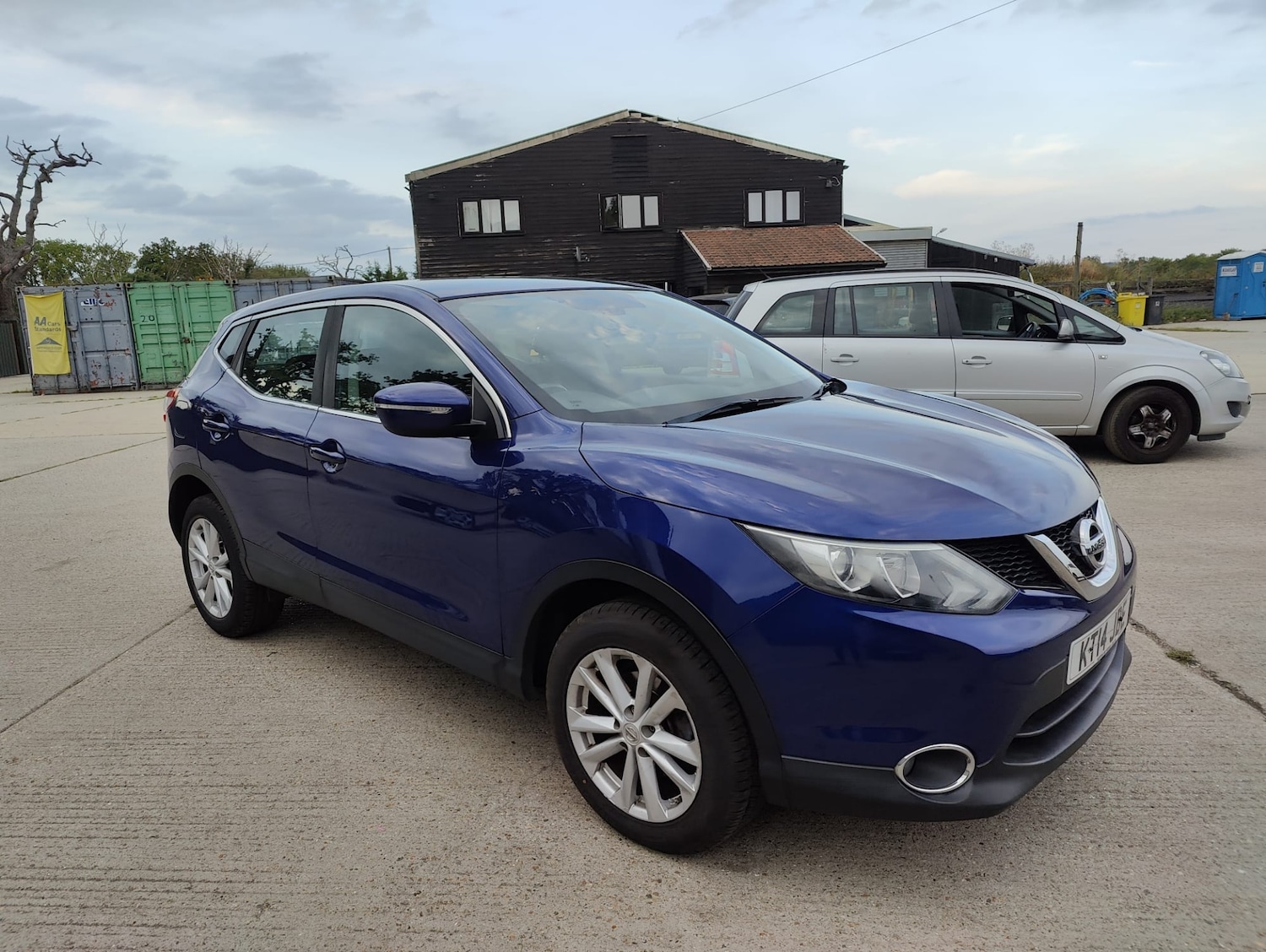 Used Nissan Qashqai 2014 for sale - 77085608: Photo 3
