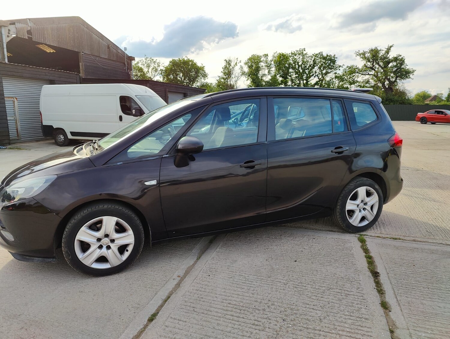 Used Vauxhall Zafira 2015 for sale - 76156650: Photo 11