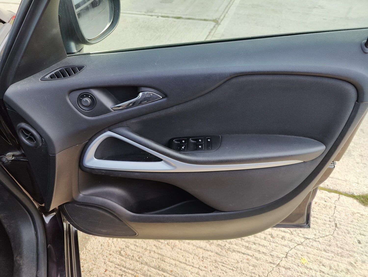 Used Vauxhall Zafira 2015 for sale - 76156650: Photo 36