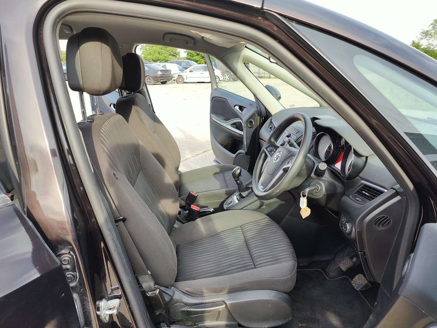 Used Vauxhall Zafira 2015 for sale - 76156650: Photo 40