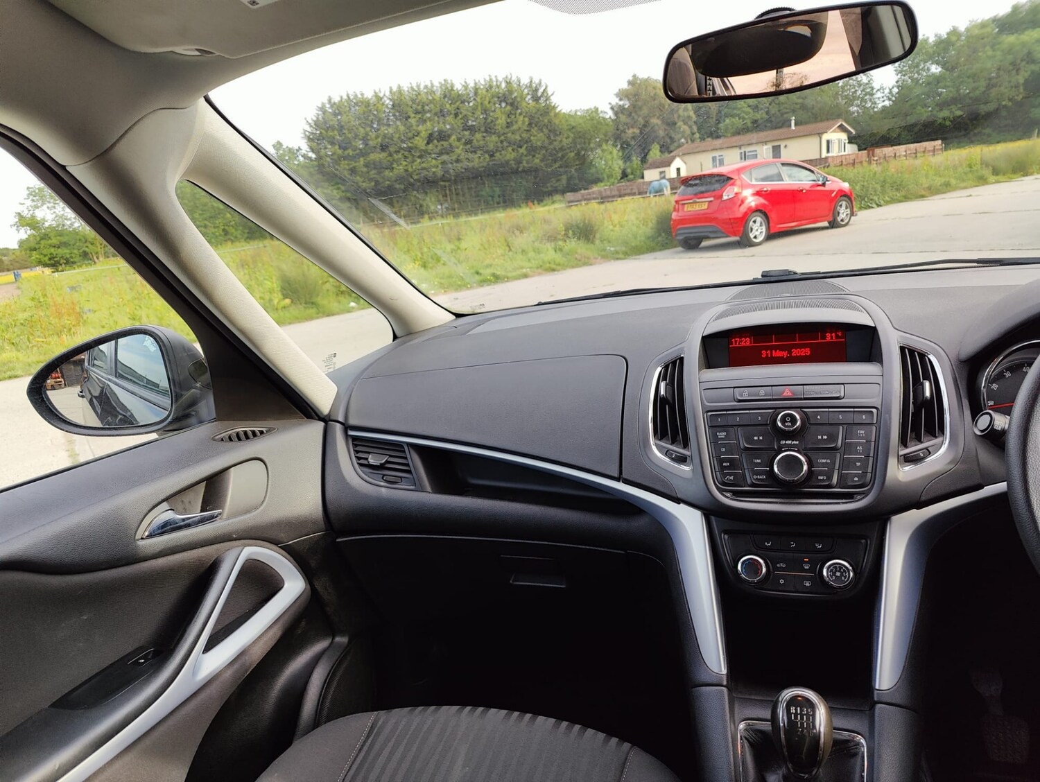 Used Vauxhall Zafira 2015 for sale - 76156650: Photo 45