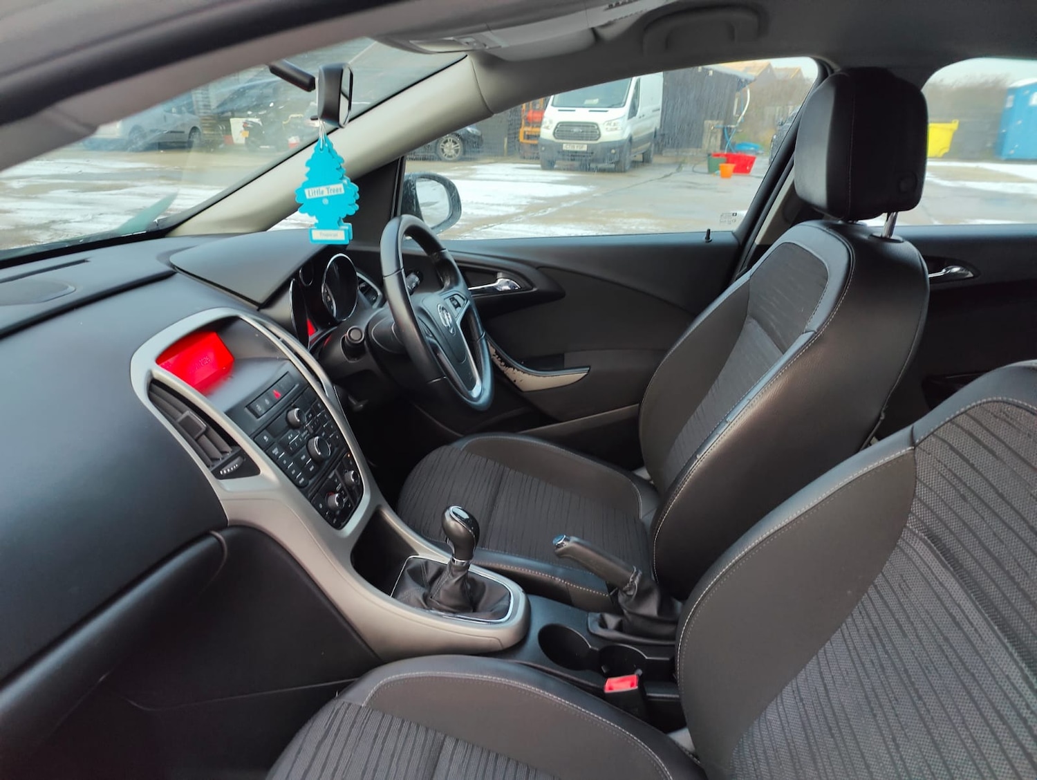 Used Vauxhall Astra 2014 for sale - 77117528: Photo 17