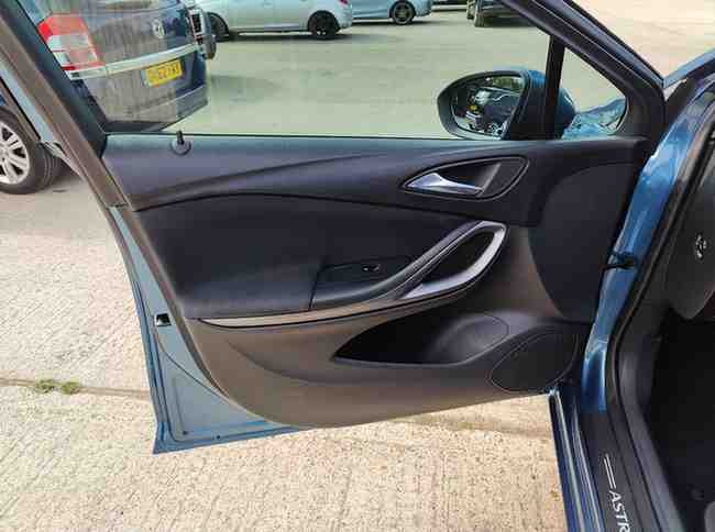 Used Vauxhall Astra 2016 for sale - 76142697: Photo 28