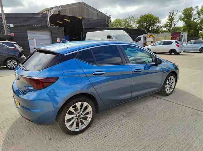 Used Vauxhall Astra 2016 for sale - 76142697: Photo 3